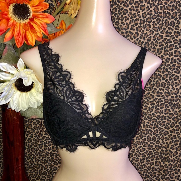 PINK Victoria's Secret Other - ❌SOLD❌🦋B2G1🦋VS PINK Unlined Lace Date Bra SM